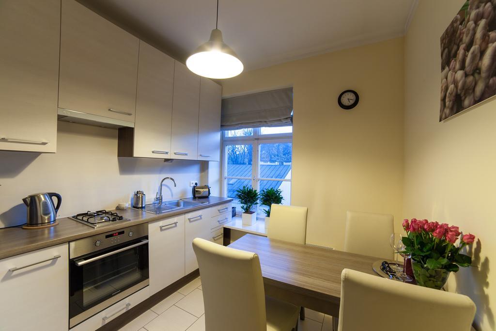 Place 4 You Apartments Krasków Δωμάτιο φωτογραφία