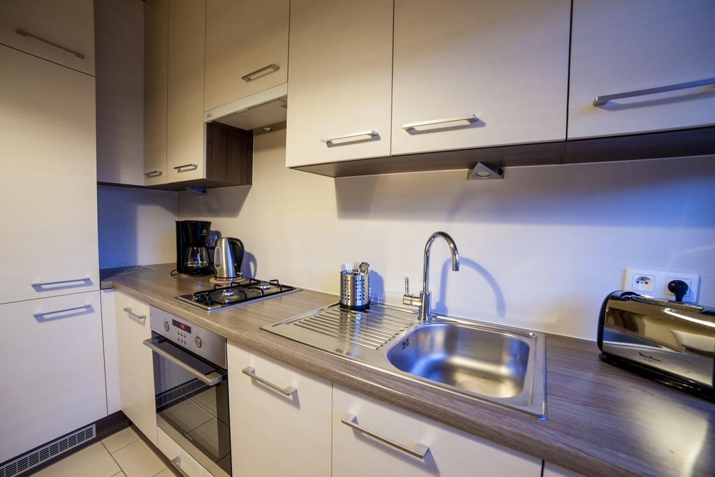 Place 4 You Apartments Krasków Δωμάτιο φωτογραφία