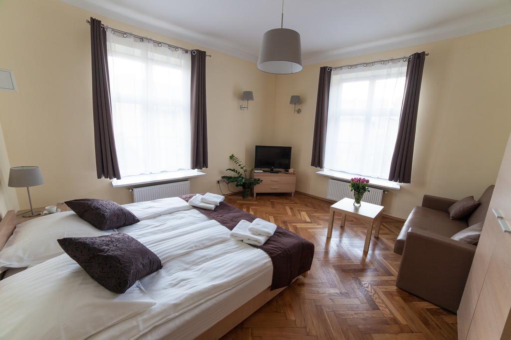 Place 4 You Apartments Krasków Δωμάτιο φωτογραφία