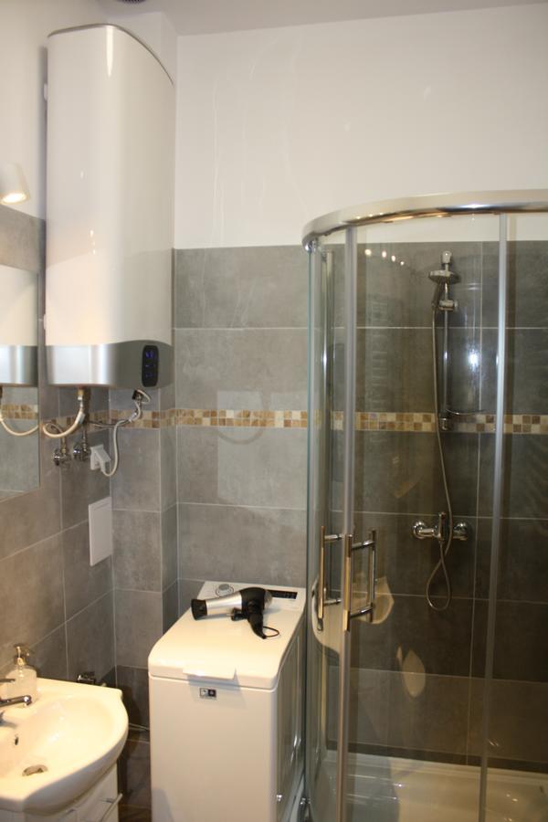 Place 4 You Apartments Krasków Εξωτερικό φωτογραφία